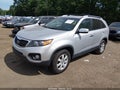 Photo 2 of 11 — 2013 Kia Sorento