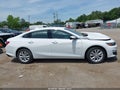 Photo 13 of 16 — 2022 Chevrolet Malibu