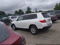 2011 Toyota Highlander — photo 14 of 16 | VIN 5TDBK3EH2BS083613