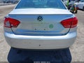 Photo 6 of 16 — 2015 Volkswagen Passat