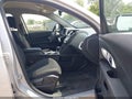 Photo 5 of 17 — 2017 Chevrolet Equinox