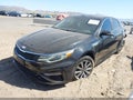 Photo 2 of 16 — 2019 Kia Optima