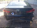 Photo 16 of 16 — 2018 Hyundai Elantra