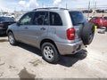Photo 3 of 12 — 2004 Toyota RAV4