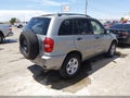 Photo 4 of 12 — 2004 Toyota RAV4