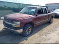 2000 Chevrolet Silverado 1500 — photo 2 of 15 | VIN 2GCEK19T2Y1177619