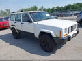 Photo 1 of 12 — 2000 Jeep Cherokee