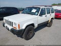 Photo 2 of 12 — 2000 Jeep Cherokee