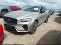 2024 Volvo XC60 Recharge — photo 2 of 16 | VIN YV4H60DM2R1711900