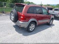 Photo 4 of 17 — 2005 Toyota RAV4