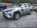 2022 Toyota RAV4 — photo 2 of 16 | VIN 2T3G1RFV6NW311485