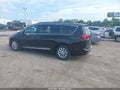 Photo 3 of 16 — 2017 Chrysler Pacifica