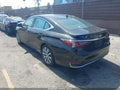 Photo 3 of 18 — 2019 Lexus ES 300h