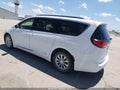 Photo 3 of 16 — 2018 Chrysler Pacifica