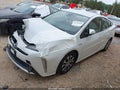 Photo 2 of 17 — 2022 Toyota Prius