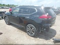 2017 Nissan Rogue — photo 3 of 18 | VIN JN8AT2MVXHW278527