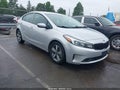 2018 Kia Forte — photo 1 of 17 | VIN 3KPFL4A71JE248318