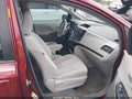 2013 Toyota Sienna — photo 5 of 17 | VIN 5TDKK3DCXDS284345