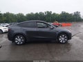 2024 Tesla Model Y — photo 13 of 16 | VIN 7SAYGDEEXRA220657