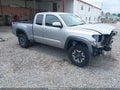 Photo 1 of 17 — 2017 Toyota Tacoma