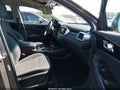 2018 Kia Sorento — photo 5 of 17 | VIN 5XYPG4A35JG417961