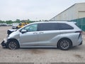 2023 Toyota Sienna — photo 14 of 16 | VIN 5TDYRKEC2PS173680
