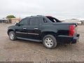 Photo 14 of 16 — 2011 Chevrolet Avalanche