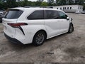Photo 4 of 17 — 2022 Toyota Sienna