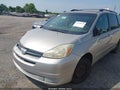 2005 Toyota Sienna — photo 2 of 16 | VIN 5TDZA23C35S303817
