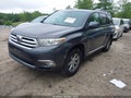 Photo 2 of 19 — 2012 Toyota Highlander
