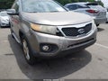 Photo 6 of 11 — 2012 Kia Sorento