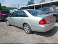 Photo 3 of 11 — 2001 Toyota Avalon