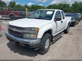 Photo 2 of 11 — 2005 Chevrolet Colorado