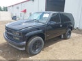 Photo 2 of 11 — 1996 Chevrolet Tahoe
