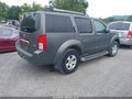 Photo 4 of 17 — 2005 Nissan Pathfinder
