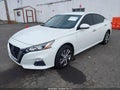 Photo 2 of 17 — 2020 Nissan Altima