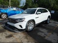 2020 Volkswagen Atlas Cross Sport — photo 2 of 17 | VIN 1V26C2CA1LC227457