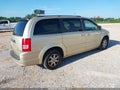 Photo 4 of 11 — 2010 Chrysler Town & Country