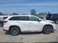 Photo 13 of 19 — 2018 Toyota Highlander Hybrid