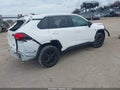 Photo 4 of 17 — 2022 Toyota RAV4