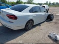 Photo 4 of 16 — 2018 Volkswagen Passat