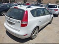 Photo 4 of 11 — 2010 Hyundai Elantra