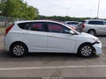 Photo 13 of 16 — 2016 Hyundai Accent