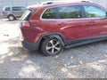 2019 Jeep Cherokee — photo 6 of 16 | VIN 1C4PJMDXXKD409371