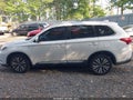 2019 Mitsubishi Outlander — photo 14 of 18 | VIN JA4JZ4AX3KZ001553