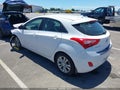 Photo 3 of 17 — 2013 Hyundai Elantra