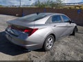 Photo 4 of 20 — 2023 Hyundai Elantra