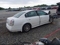 Photo 4 of 17 — 2005 Nissan Altima