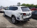2021 Volkswagen Atlas — photo 3 of 17 | VIN 1V2WR2CA4MC572109