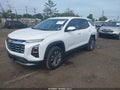 2025 Chevrolet Equinox — photo 2 of 16 | VIN 3GNAXHEG1SL295434